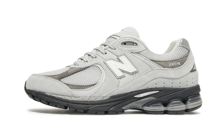 NB 2002R Grey/Black