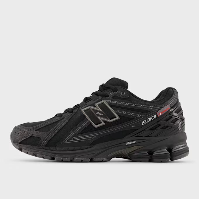 NB 1906R Triple Black
